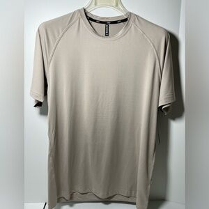 LEG3ND Super Soft Stretch Moisture Wicking Short Sleeve Crew Neck T-shirt